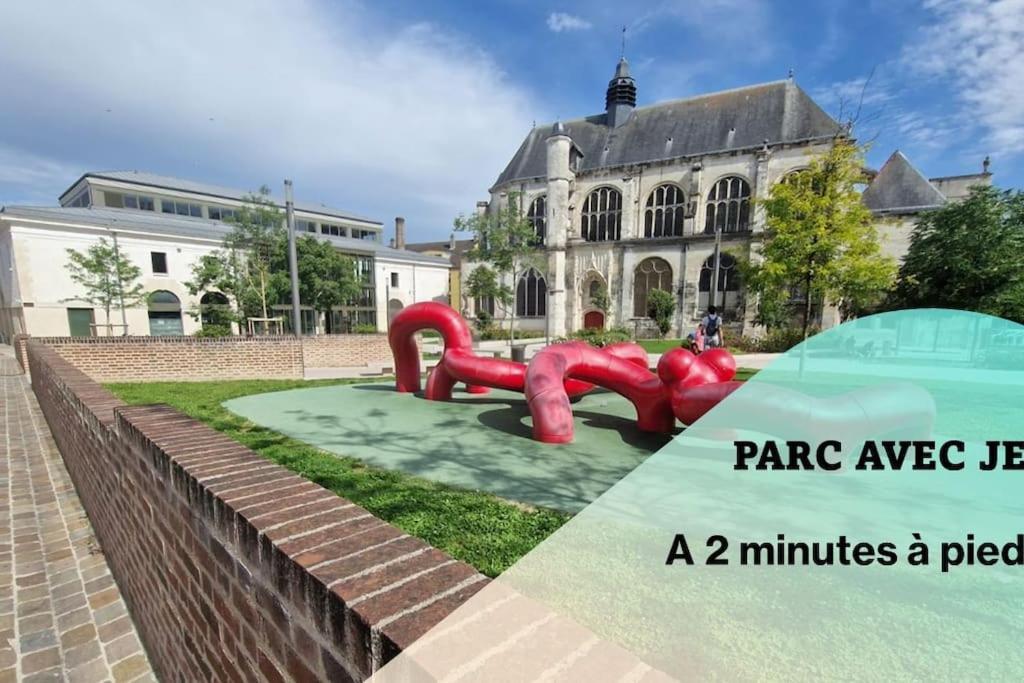Le Clos Guivet Troyes Exterior photo